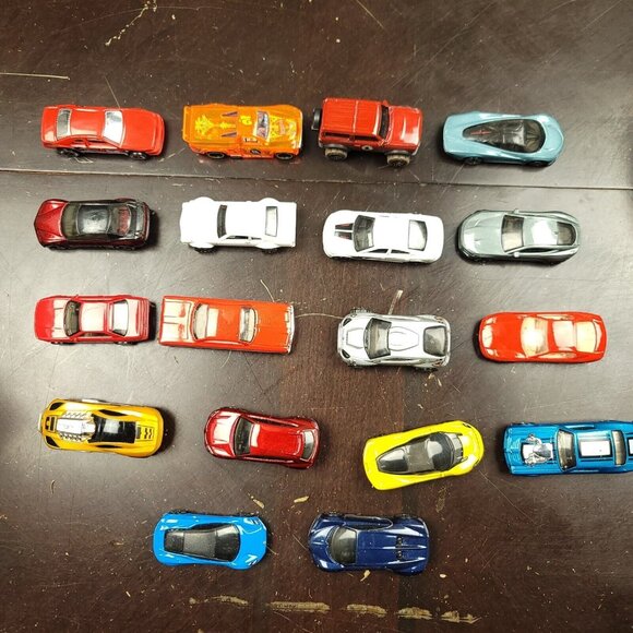 Lot of‎ 18 Loose Hot Wheels Vehicles Cars Die Cast Miscellaneous Hot Wheels 5 - Picture 2 of 4
